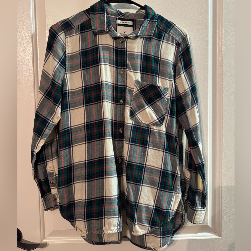 American Eagle Outfitters Women’s Plaid Shirt - Green, Red, and White